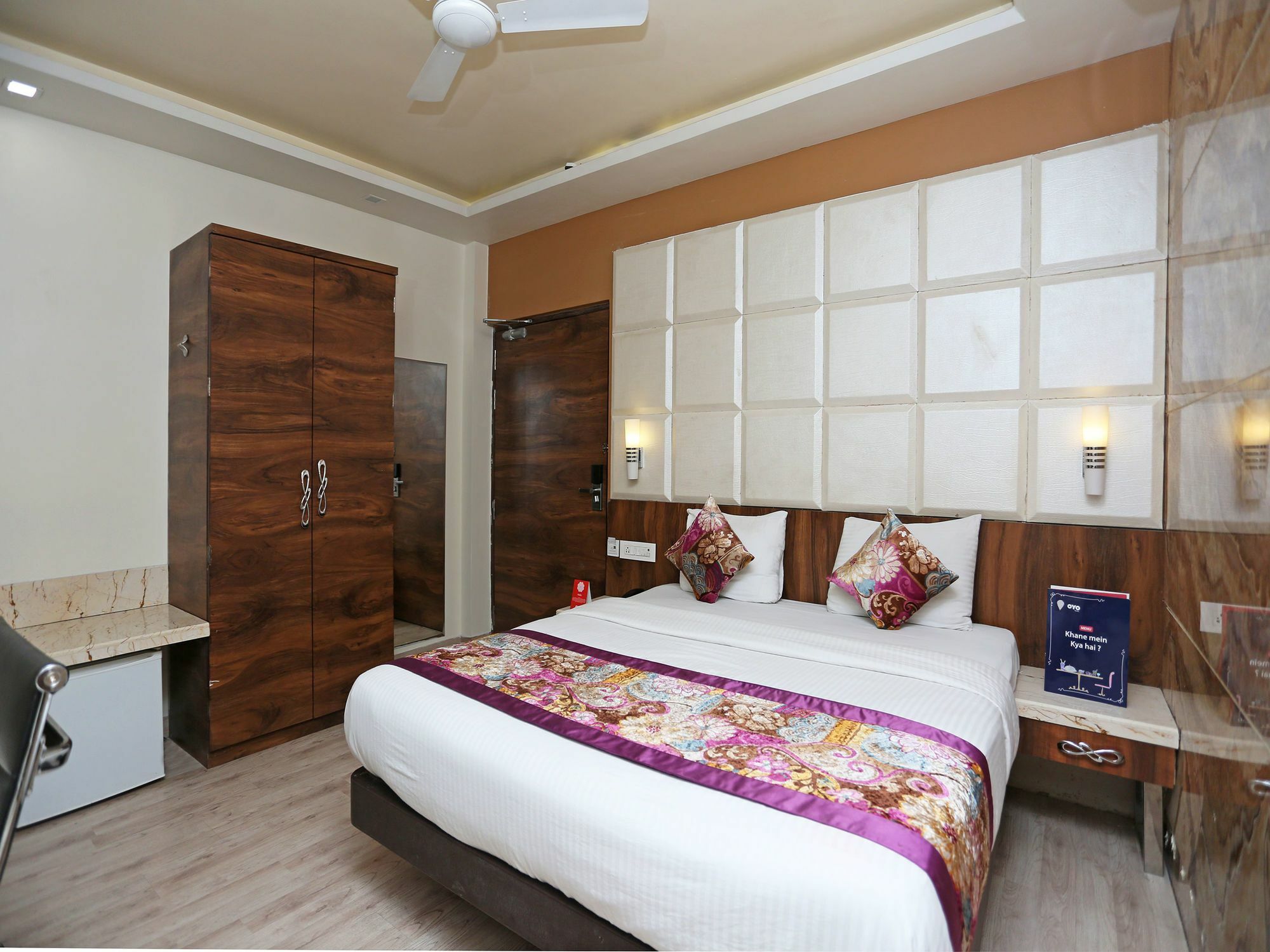 Hotel Deep Kanpur Exterior foto