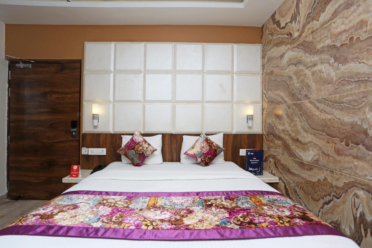 Hotel Deep Kanpur Exterior foto