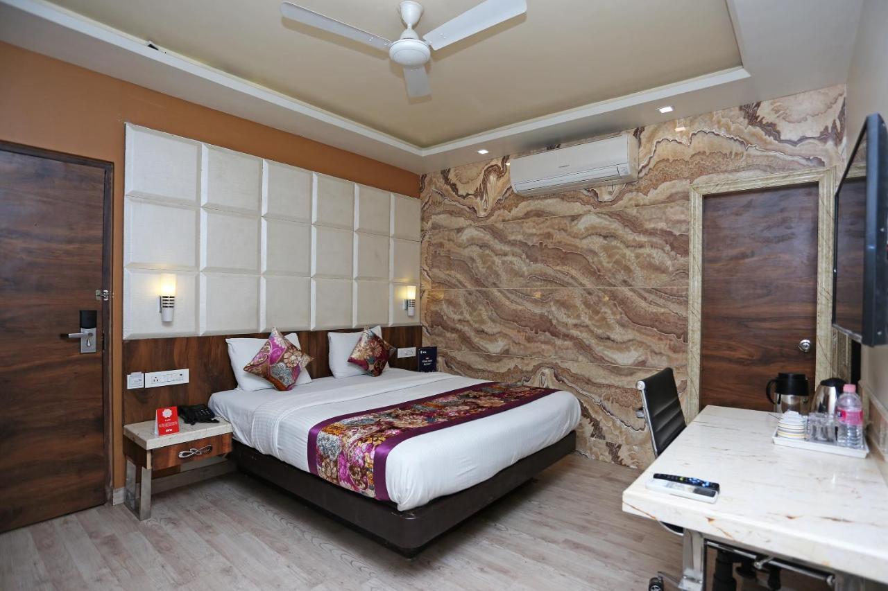 Hotel Deep Kanpur Exterior foto